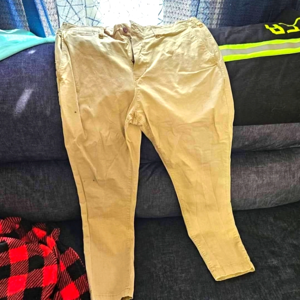 American Eagle Pants